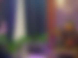 innocenthazel's Live Sex Cam Show