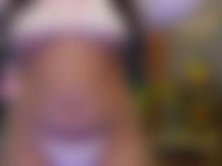 Live cam show with innocenthazel - Young Adult on Camsoda