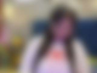 innocenthazel's Live Sex Cam Show