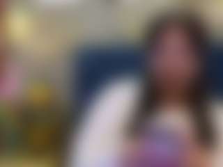 innocenthazel's Live Sex Cam Show
