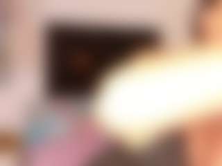 innocenthazel's Live Sex Cam Show