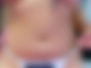 innocenthazel's Live Sex Cam Show