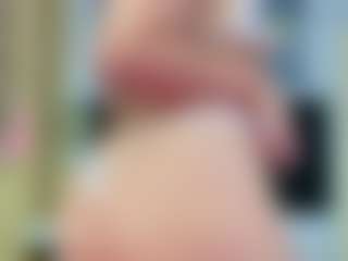innocenthazel's Live Sex Cam Show