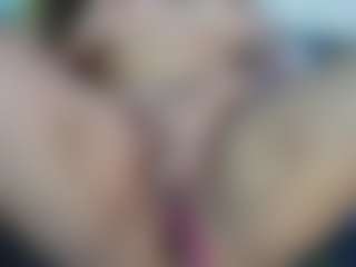 Live cam show with innocenthazel - Sexwebcam Mature on AdultVida.com