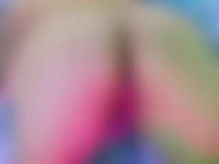 innocenthazel's Live Sex Cam Show