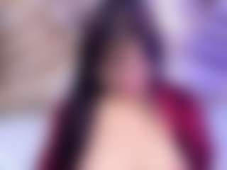 Live cam show with innocenthazel - Spy Granny on Mixed Magazine Live