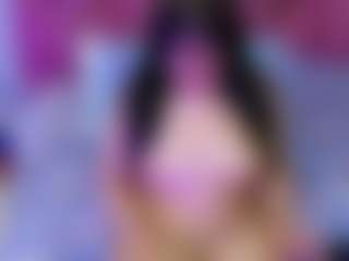 innocenthazel's Live Sex Cam Show