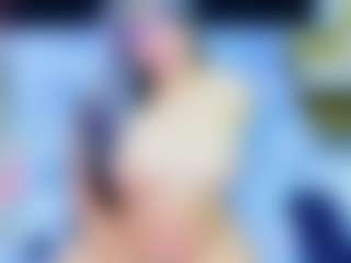 innocenthazel's Live Sex Cam Show