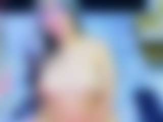 innocenthazel's Live Sex Cam Show