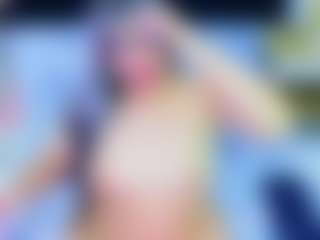 innocenthazel's Live Sex Cam Show