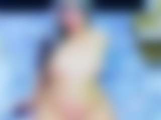 innocenthazel's Live Sex Cam Show