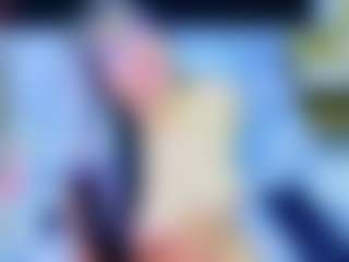 innocenthazel's Live Sex Cam Show