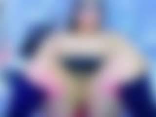 innocenthazel's Live Sex Cam Show