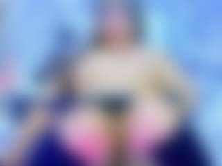 innocenthazel's Live Sex Cam Show