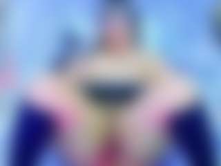 innocenthazel's Live Sex Cam Show