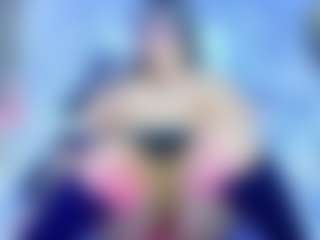 innocenthazel's Live Sex Cam Show