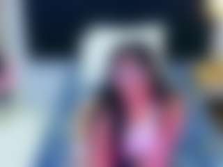 innocenthazel's Live Sex Cam Show