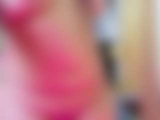 innocenthazel's Live Sex Cam Show