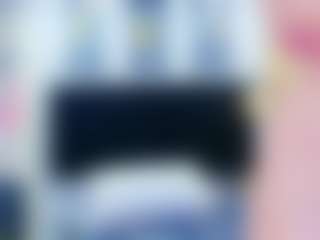 innocenthazel's Live Sex Cam Show