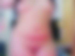 innocenthazel's Live Sex Cam Show