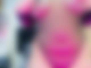 innocenthazel's Live Sex Cam Show