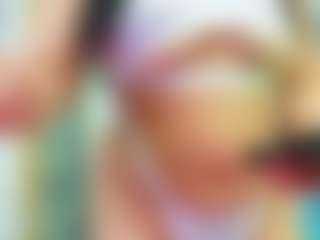 innocenthazel's Live Sex Cam Show