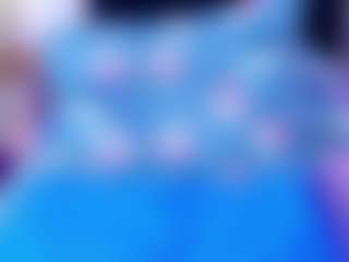 Live cam show with innocenthazel - College on Camsoda