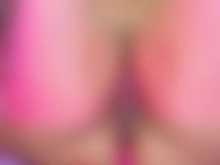 Live cam show with innocenthazel - Erotic Dance on liverealitysex.com