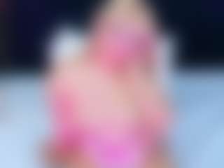 innocenthazel's Live Sex Cam Show
