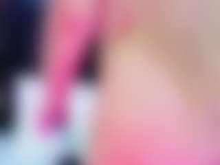 innocenthazel's Live Sex Cam Show