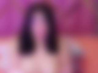 innocenthazel's Live Sex Cam Show