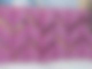 Live cam show with innocenthazel - Dildo Or Vibrator Granny on Camsoda