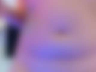innocenthazel's Live Sex Cam Show