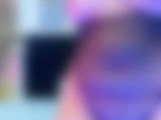 Live cam show with innocenthazel - Curvy Middle Aged on Gym Cam Girls
