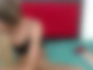 Live cam show with Akemy - White on livesuperchat.net | colombia