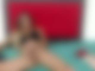 Live cam show with Akemy - White on Camsoda | colombia