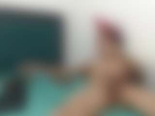 Live cam show with Akemy - Small Tits on Camsoda
