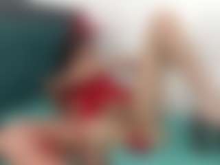 Live cam show with Akemy - Smoking on Camsoda