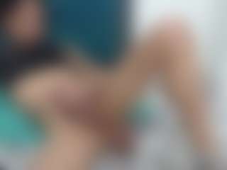Live cam show with Akemy - Smoking on Camsoda