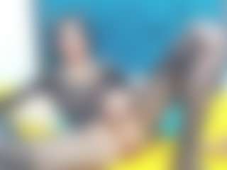 Live cam show with Akemy - Small Tits on liverealitysex.com