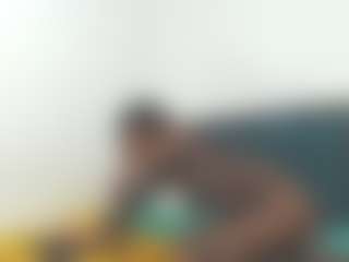 Live cam show with Akemy - Brown Eyes on Camsoda