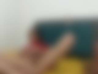Live cam show with Akemy - Tease on makecum.org