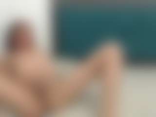 Live cam show with Akemy - Black Hair on Camsoda
