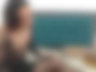 Live cam show with Akemy - Orgasm on CamClone