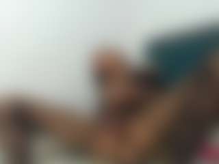 Live cam show with Akemy - Smoking on CamwithHer