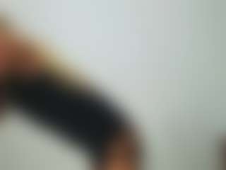 Live cam show with Akemy - Small Tits on CamClone
