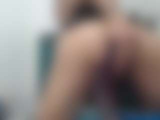 Akemy's Live Sex Cam Show