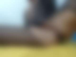 Live cam show with Akemy - Smoking on Camsoda