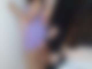 Live cam show with Nina-Passionf - Dirty Talk on Camiplay Live
