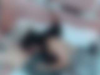 Live cam show with Nina-Passionf - Strip on Camsoda